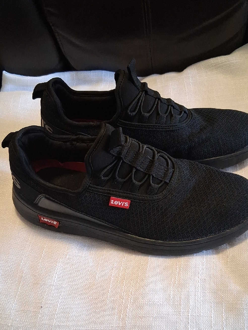 Levi's Men's Black Slip-On Knit Sneakers with Red Logo